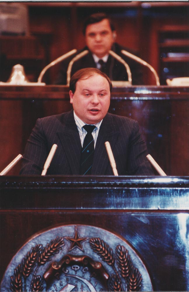 Е. Гайдар, Р. Хасбулатов, декабрь 1992г.